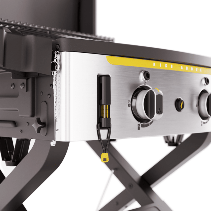 Elite2B dual burner griddle set up on backyard patio