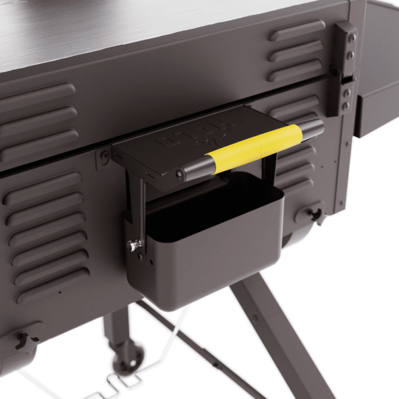Four-zone heat control on Elite2B outdoor flat top griddle